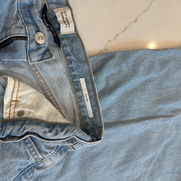 - Citizens of humanity wide leg light wash  Paloma 28 (6) - Picture 2 of 4